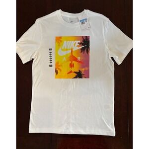 Nike Air Mens White Sunset Palm Tree Airplane Graphic T-Shirt DJ1407-100 Size M